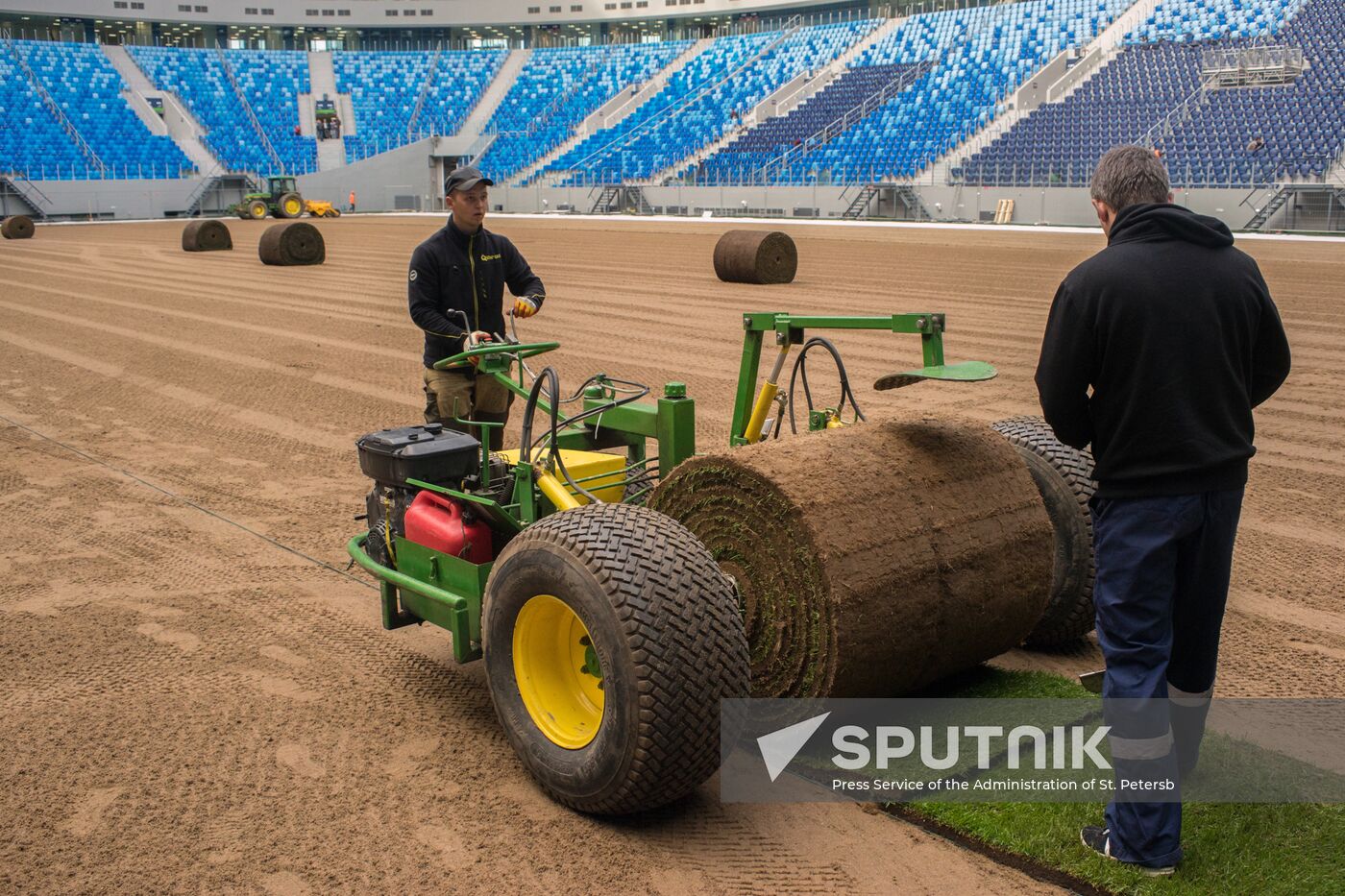 Returfing starts at St.Petersburg Arena