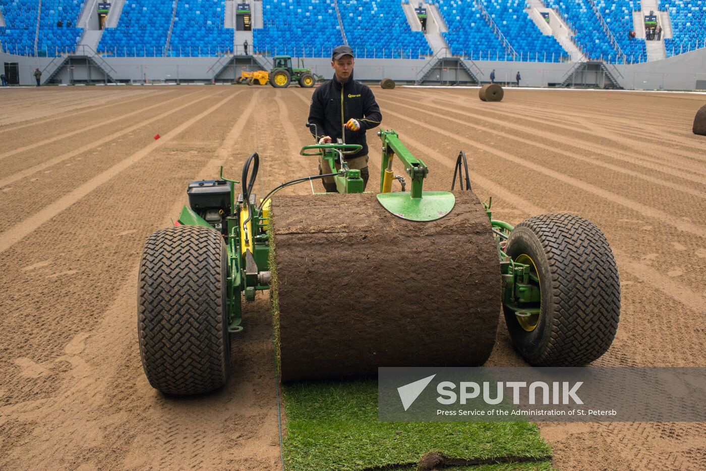 Returfing starts at St.Petersburg Arena