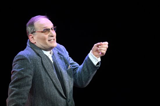 Final rehearsal of Chudiki (Rum Devils)