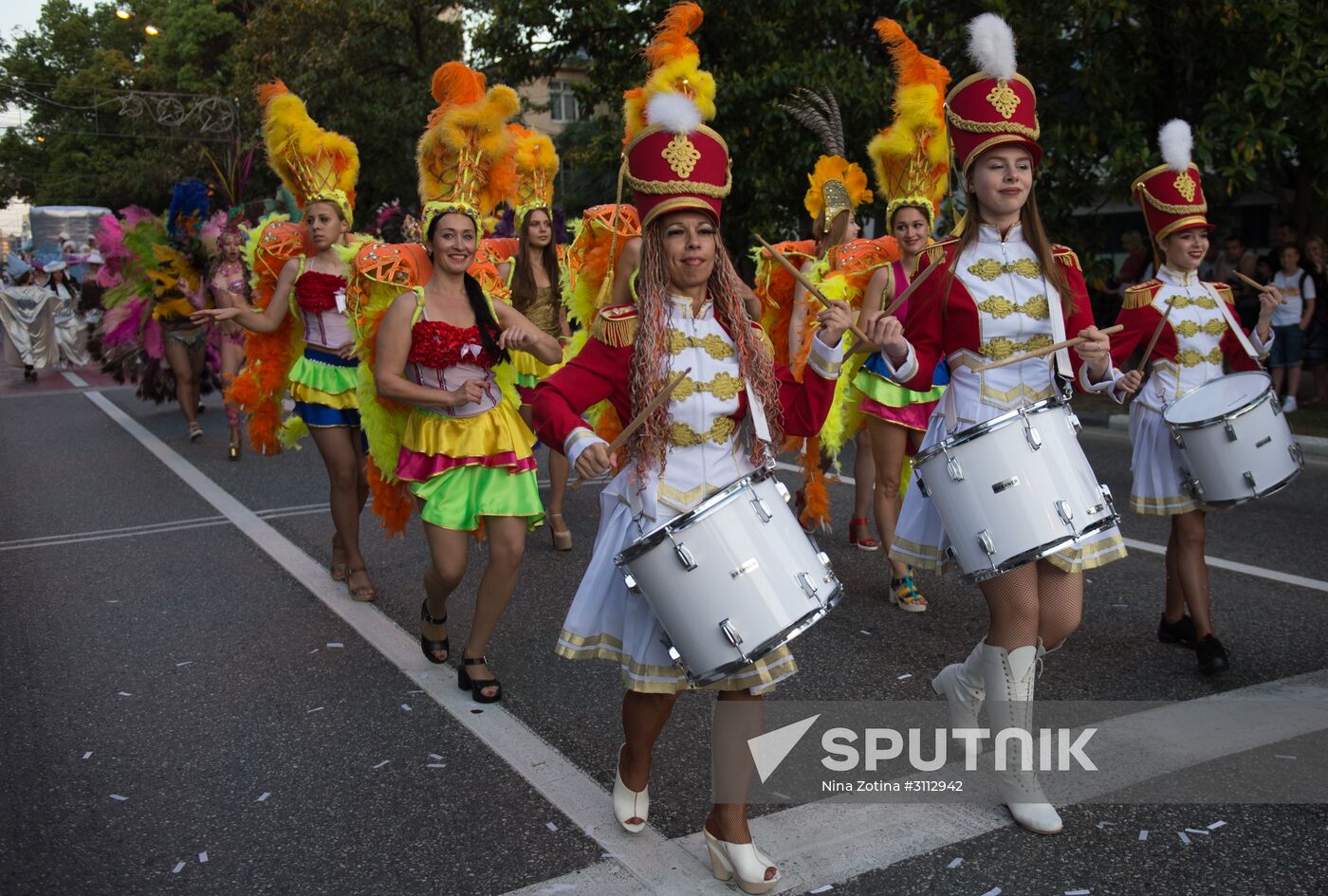 Sochi Fest 2017 carnival