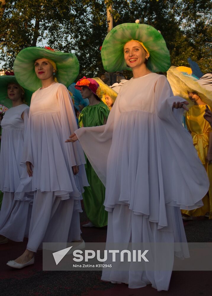 Sochi Fest 2017 carnival
