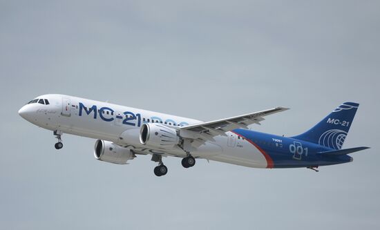 Russian MC21 passenger jet makes maiden flight
