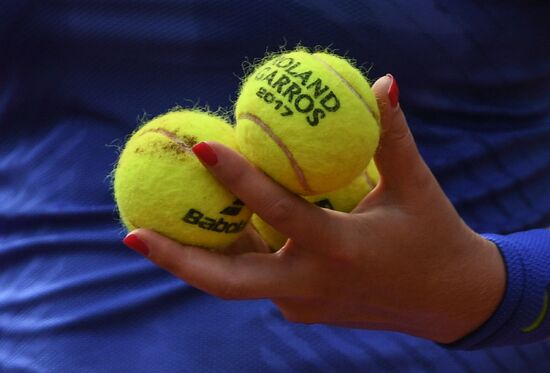Tennis. Roland Garros. Day first