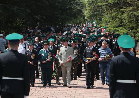 Celebrating 99th anniversary of Russian Security Service's border guard service in Crimea