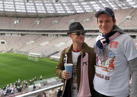 Tree planting effort and Oleg Yankovsky Creative Discovery Awards