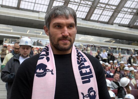 Tree planting effort and Oleg Yankovsky Creative Discovery Awards