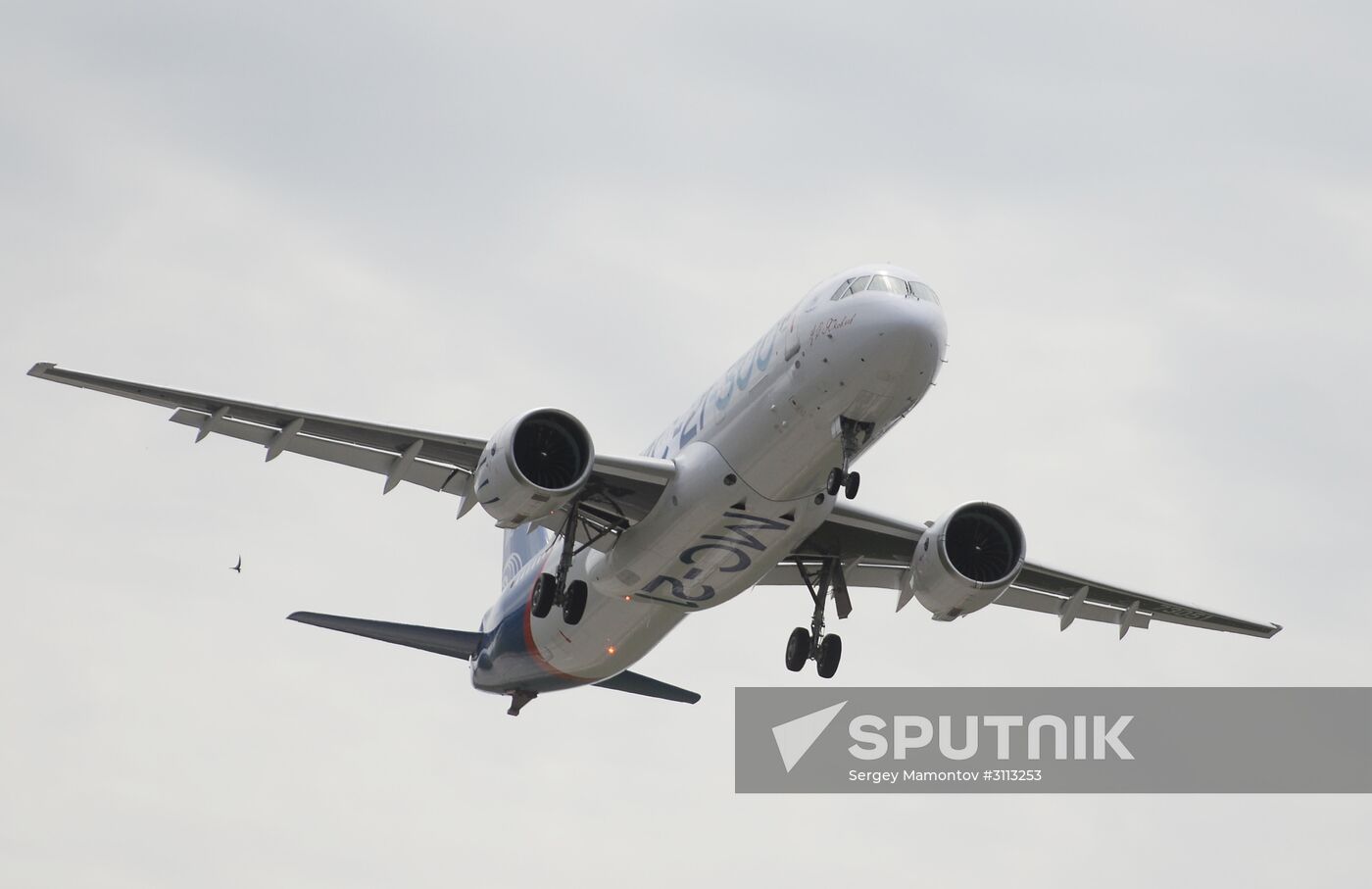 Russian MC21 passenger jet makes maiden flight