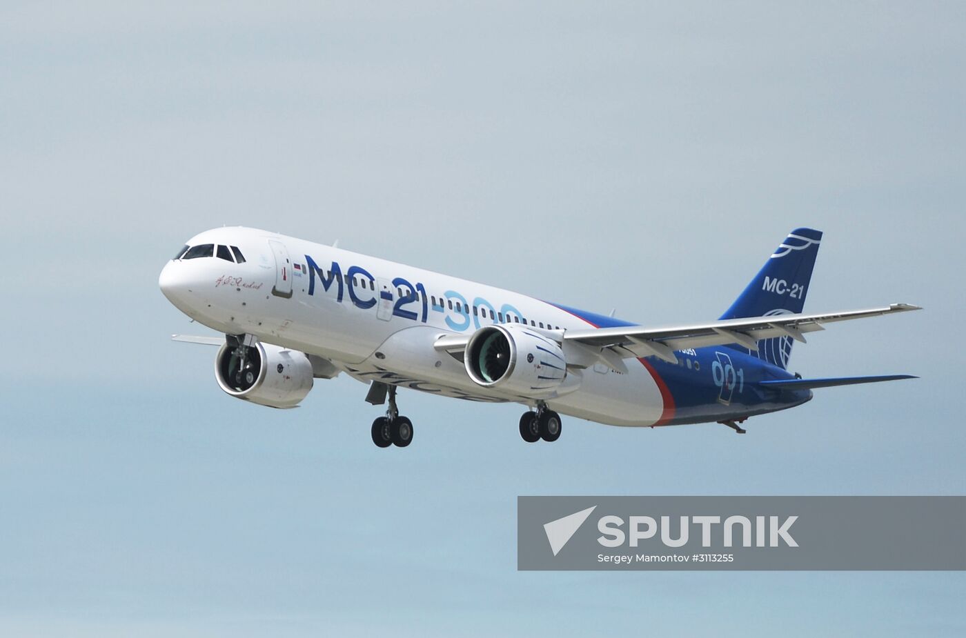 Russian MC21 passenger jet makes maiden flight