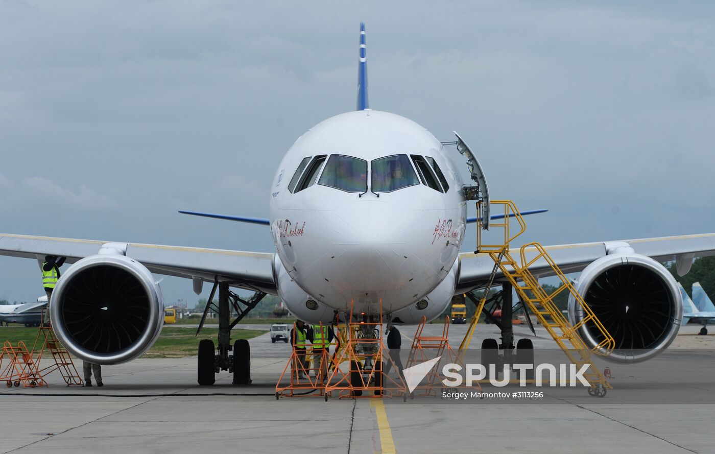 Russian MC21 passenger jet makes maiden flight