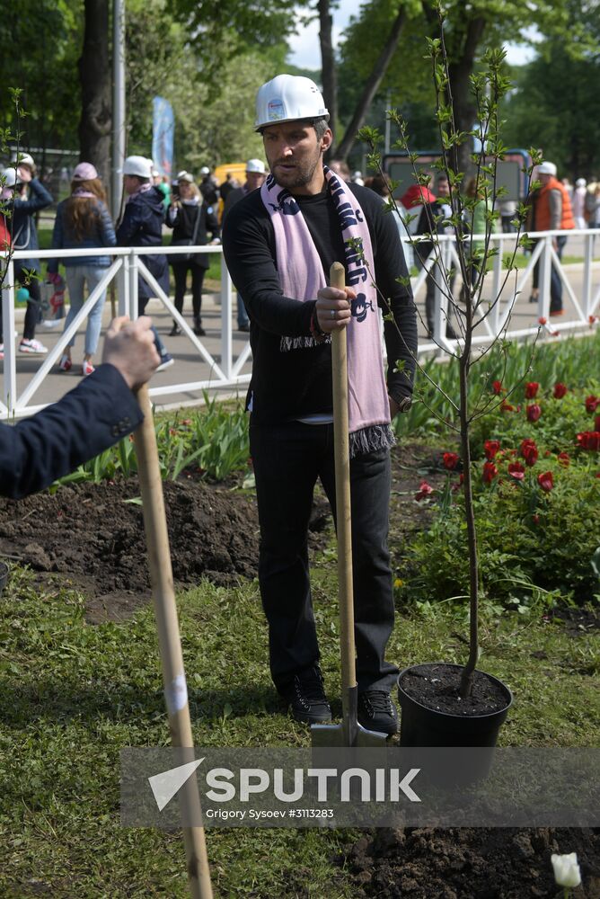 Tree planting effort and Oleg Yankovsky Creative Discovery Awards