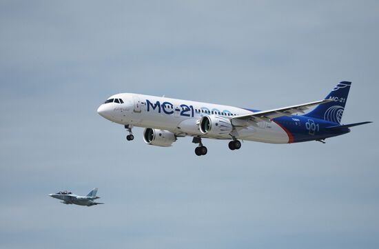 Russian MC21 passenger jet makes maiden flight
