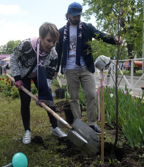 Tree planting effort and Oleg Yankovsky Creative Discovery Awards