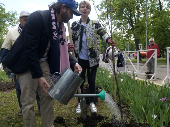 Tree planting effort and Oleg Yankovsky Creative Discovery Awards