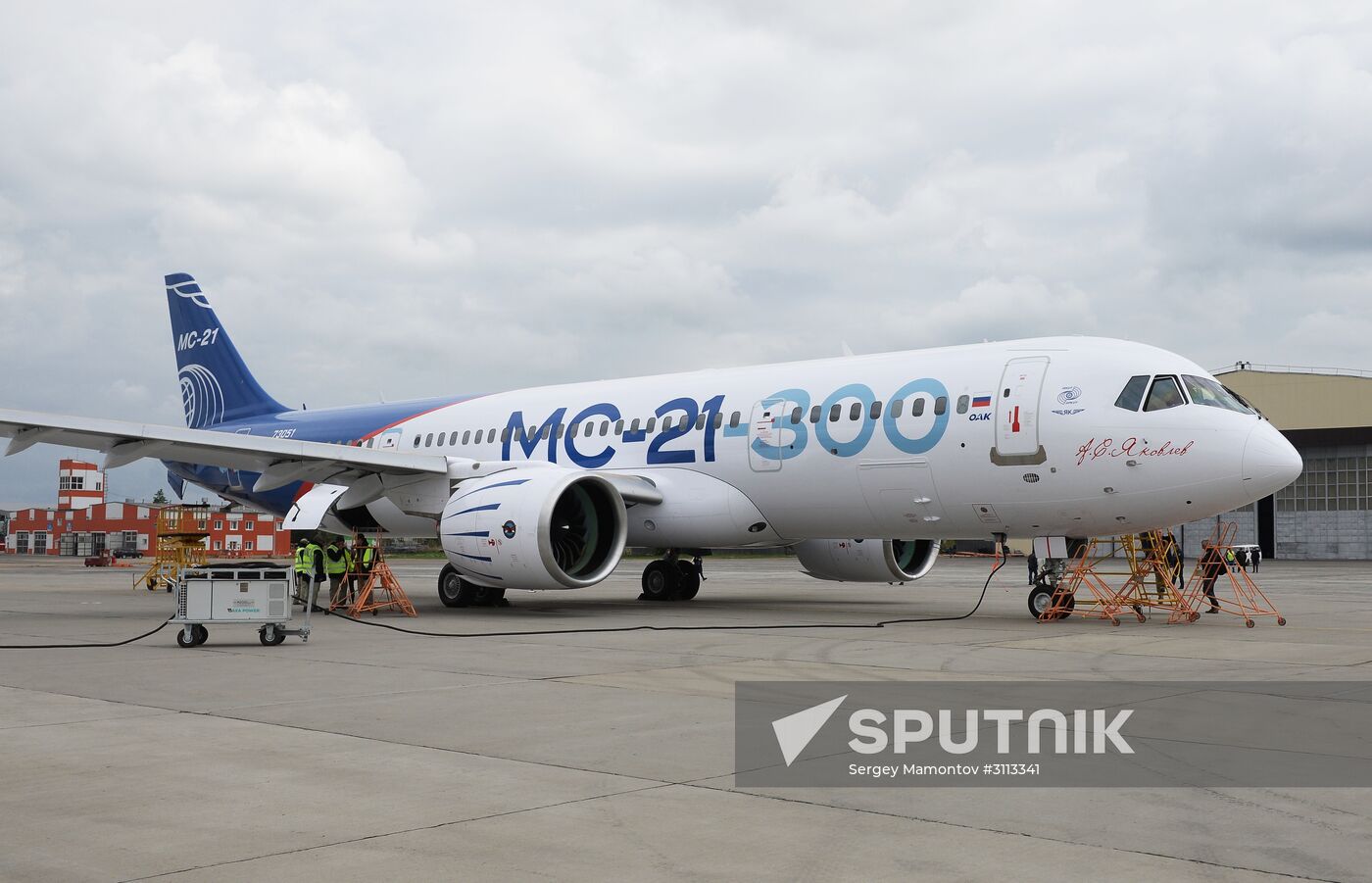 Russian MC21 passenger jet makes maiden flight