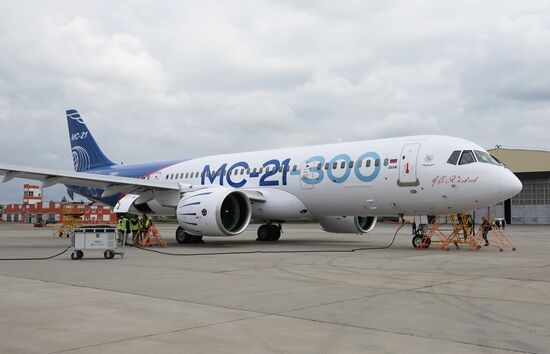 Russian MC21 passenger jet makes maiden flight