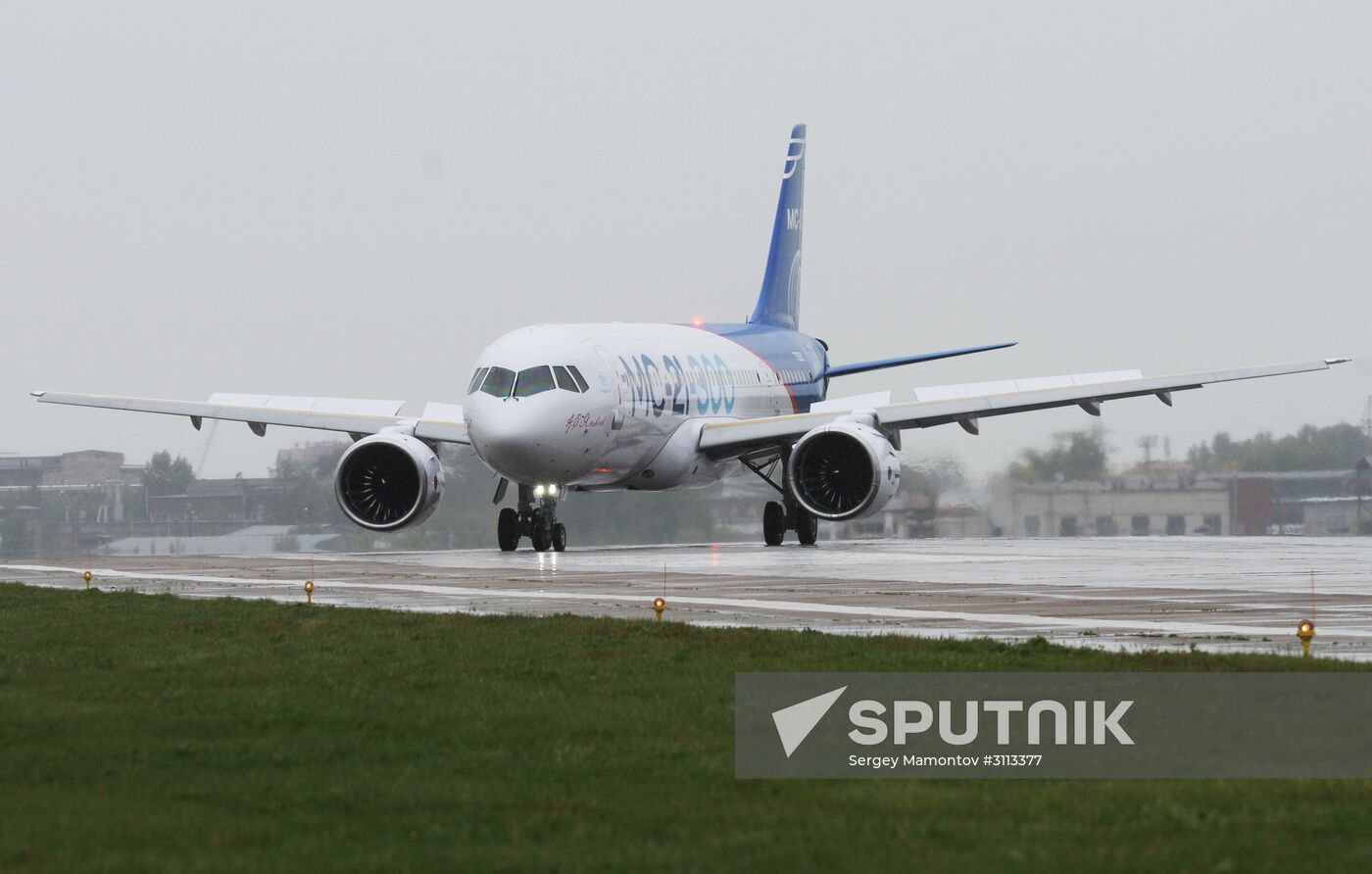 Russian MS-21 passenger jet makes maiden flight