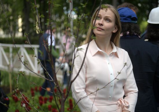 Tree planting effort and Oleg Yankovsky Creative Discovery Awards