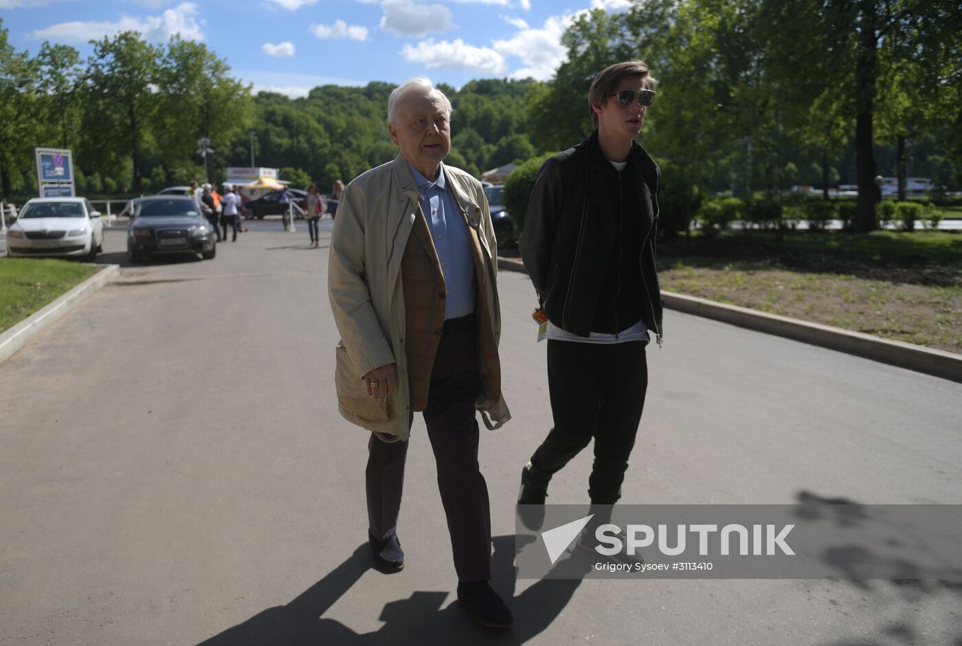 Tree planting effort and Oleg Yankovsky Creative Discovery Awards