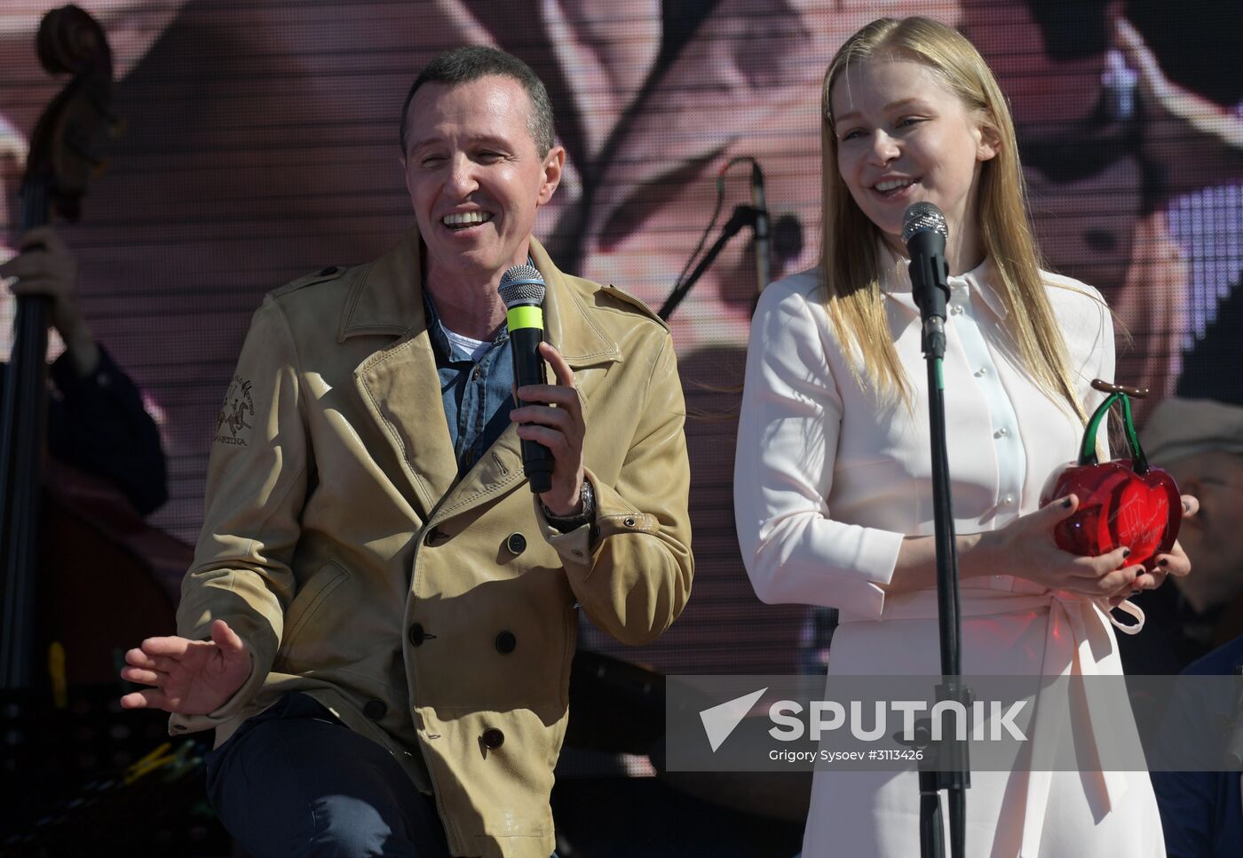 Tree planting effort and Oleg Yankovsky Creative Discovery Awards