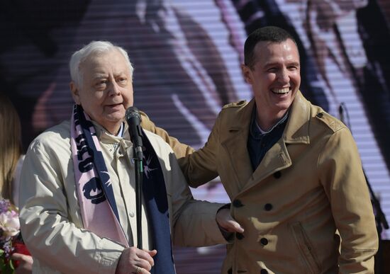 Tree planting effort and Oleg Yankovsky Creative Discovery Awards