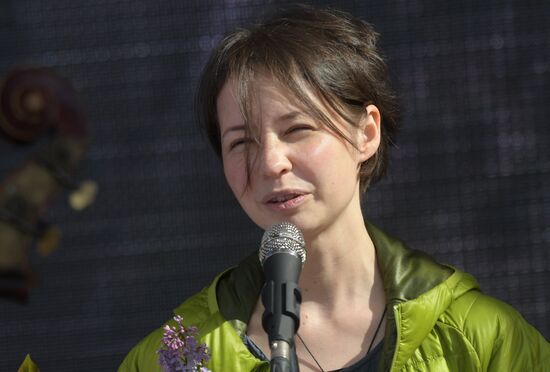 Tree planting effort and Oleg Yankovsky Creative Discovery Awards