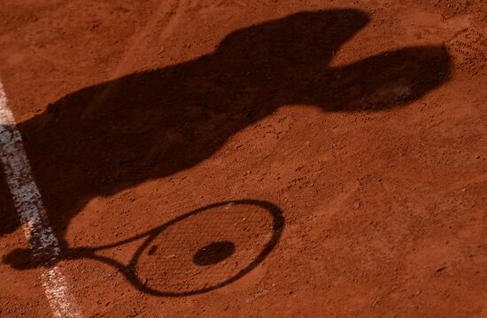 Tennis. Roland Garros. Day first