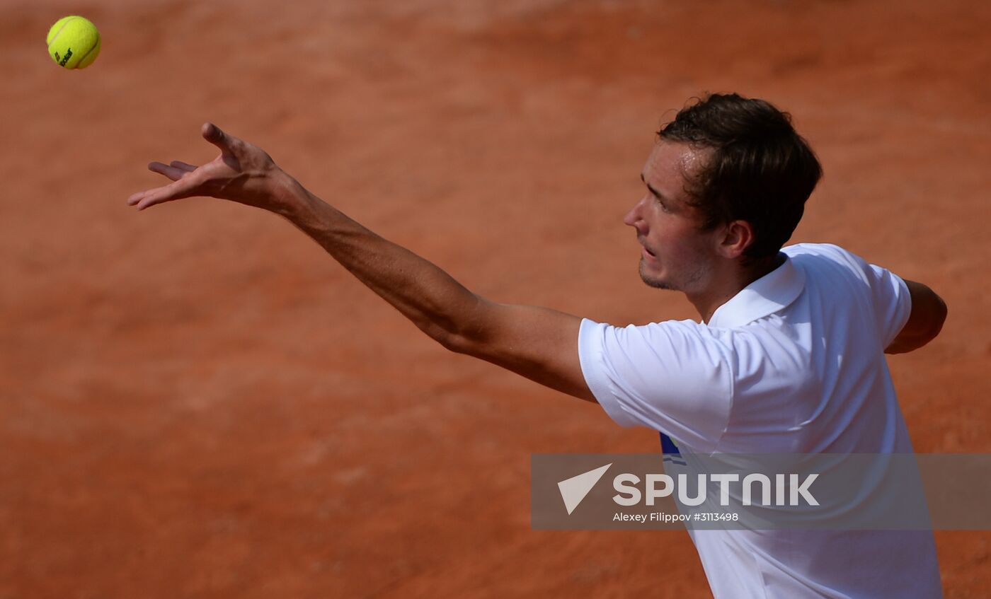 Tennis. Roland Garros. Day first