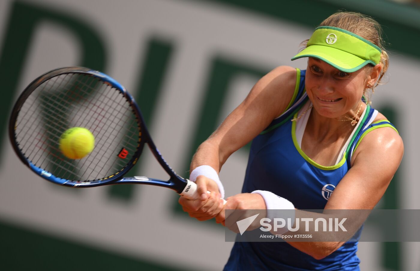 Tennis. Roland Garros. Day first