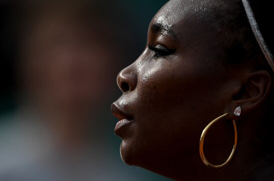 Tennis. Roland Garros. Day first