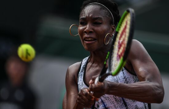 Tennis. Roland Garros. Day first