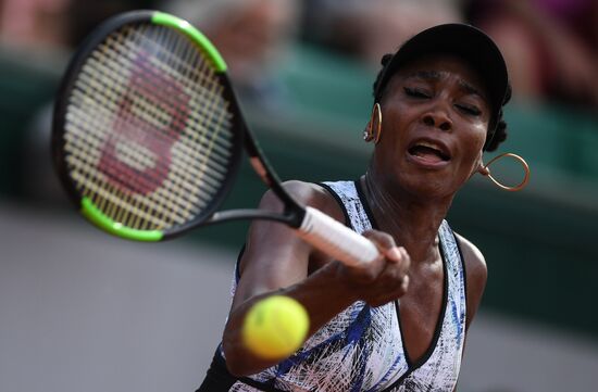 Tennis. Roland Garros. Day first