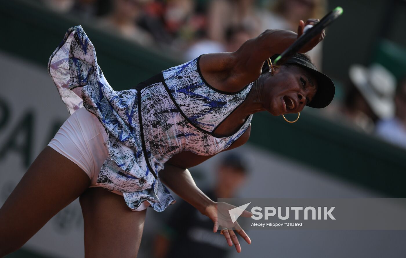 Tennis. Roland Garros. Day first