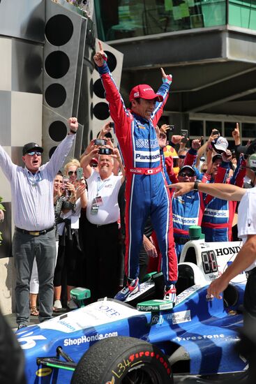 Auto sport. Indianapolis 500