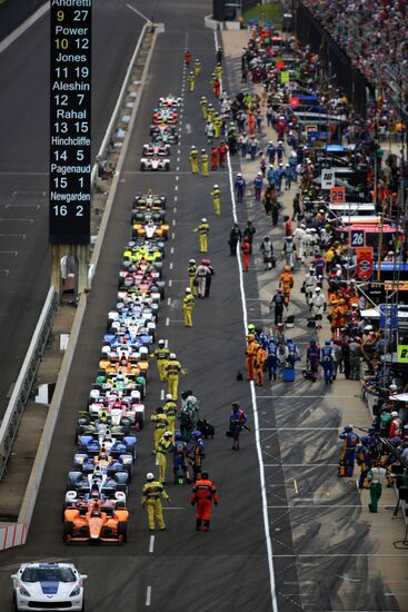 Auto sport. Indianapolis 500