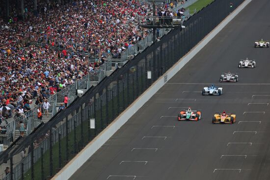 Auto sport. Indianapolis 500