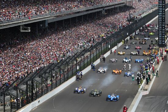 Auto sport. Indianapolis 500