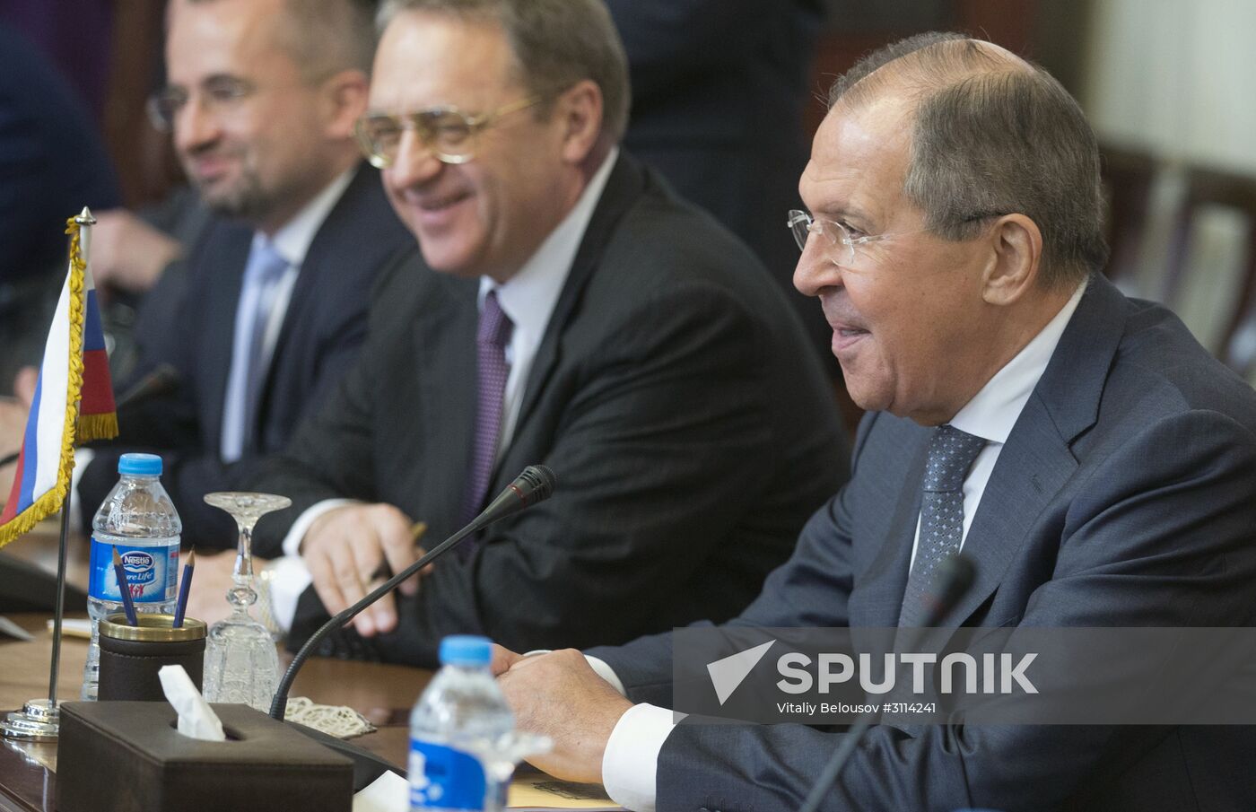 Russian Foreign Minister Lavrov, Defense Minister Shoigu visit Cairo