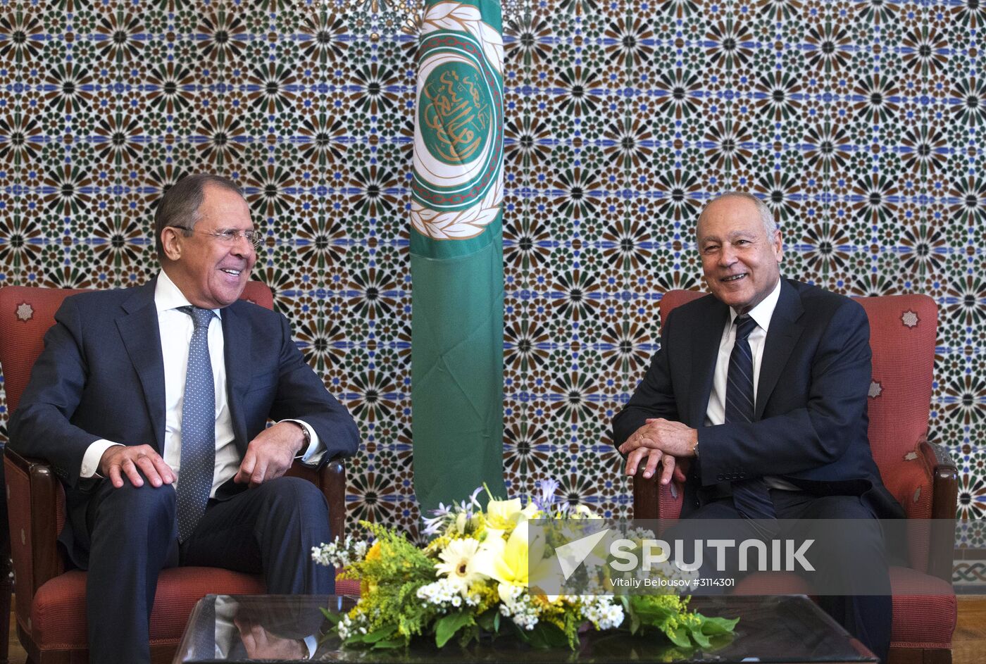 Russian Foreign Minister Lavrov, Defense Minister Shoigu visit Cairo