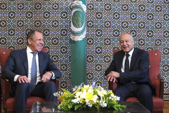 Russian Foreign Minister Lavrov, Defense Minister Shoigu visit Cairo