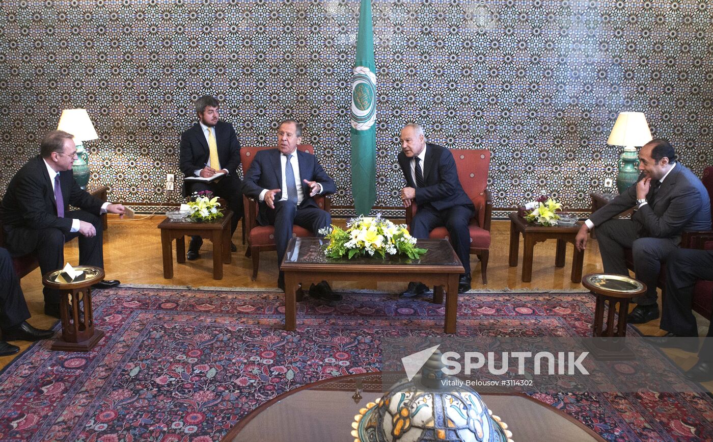 Russian Foreign Minister Lavrov, Defense Minister Shoigu visit Cairo