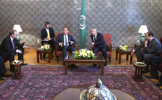 Russian Foreign Minister Lavrov, Defense Minister Shoigu visit Cairo