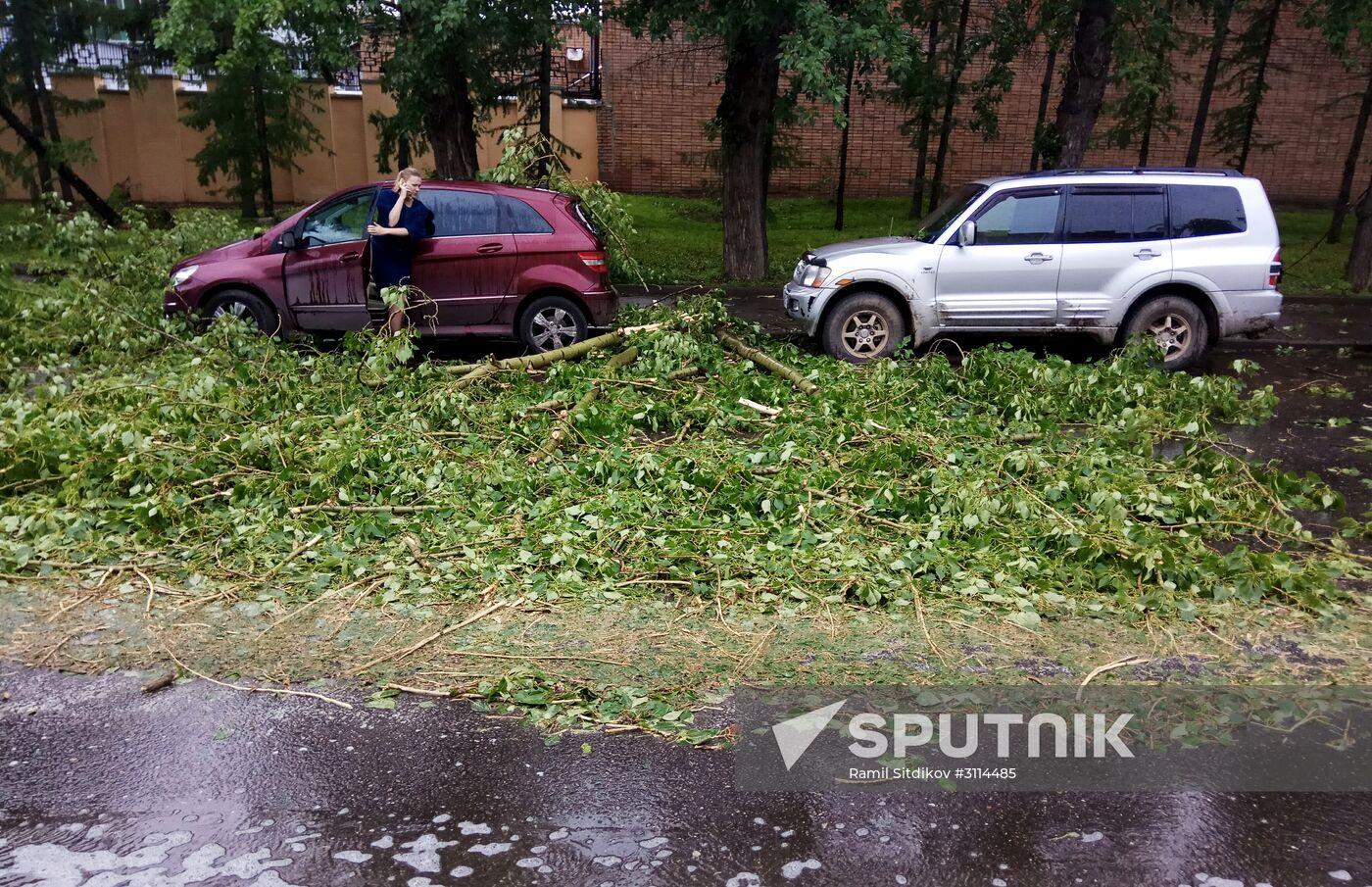 Hurricane aftermath in Moscow