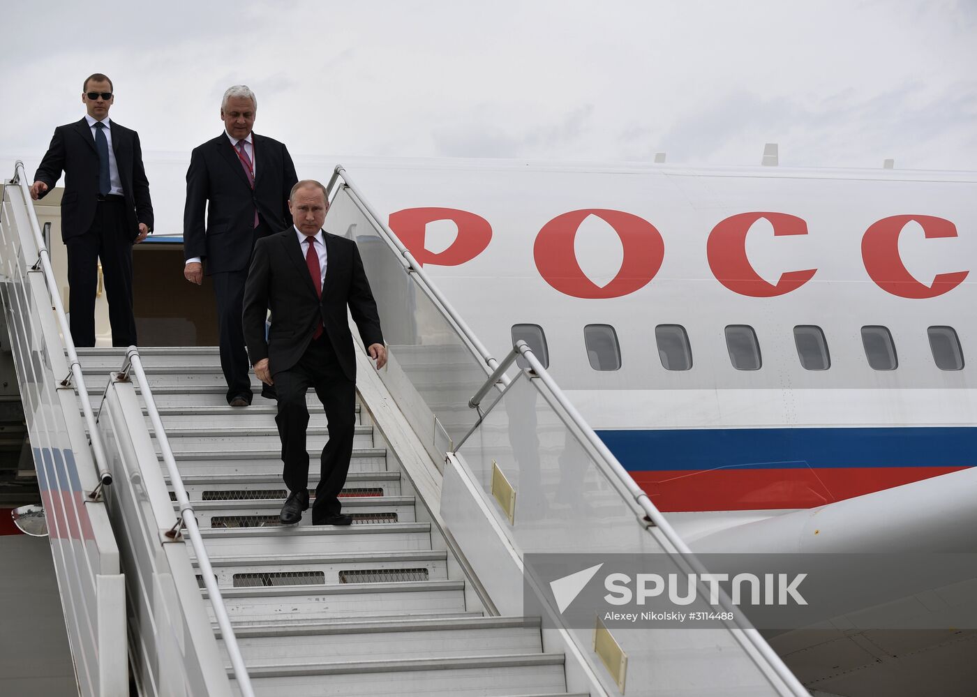 Russian President Vladimir Putin's visit to Paris