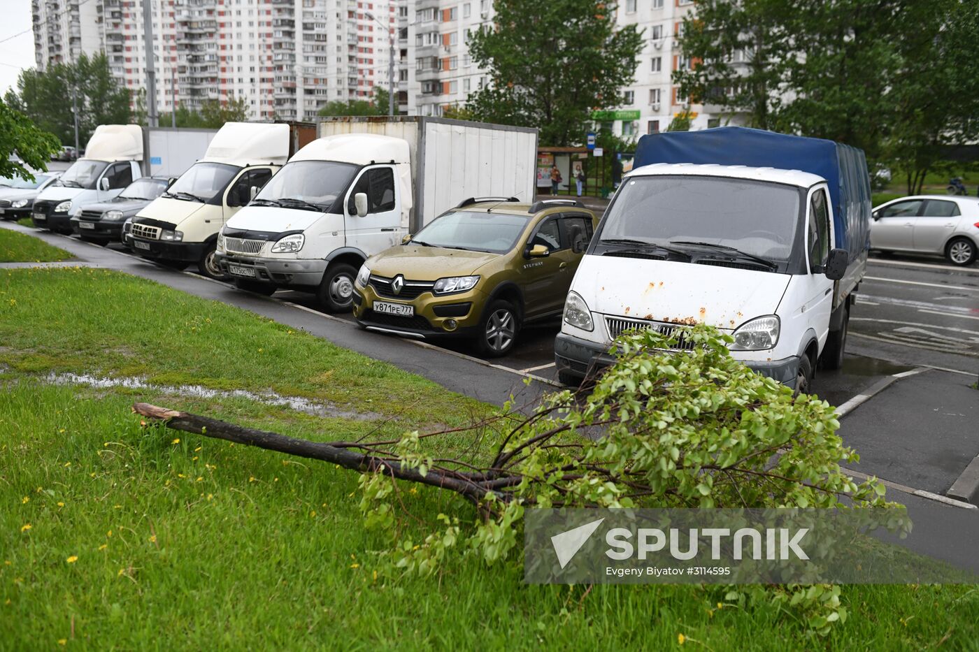 Hurricane aftermath in Moscow