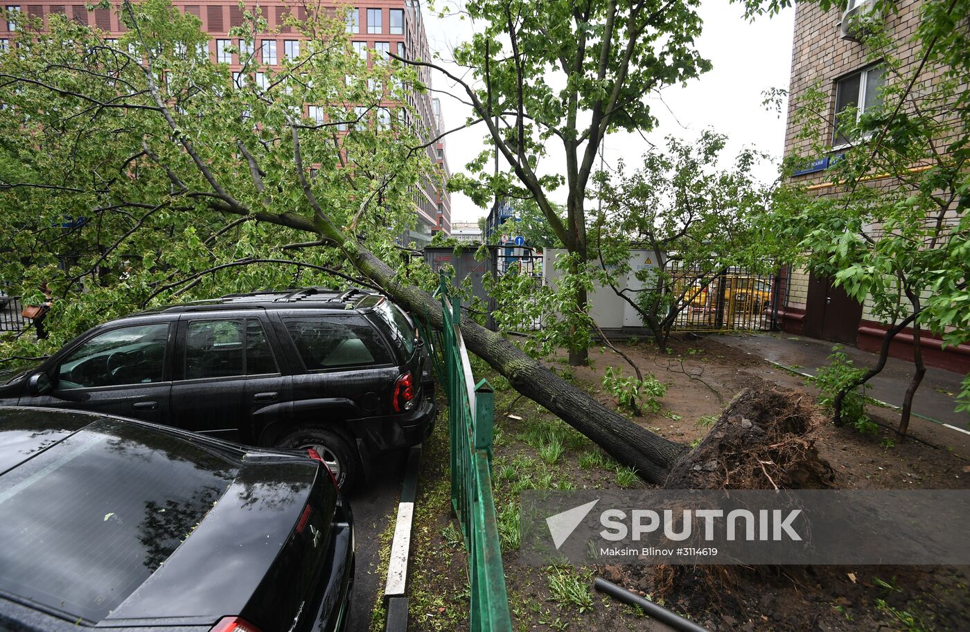 Hurricane aftermath in Moscow