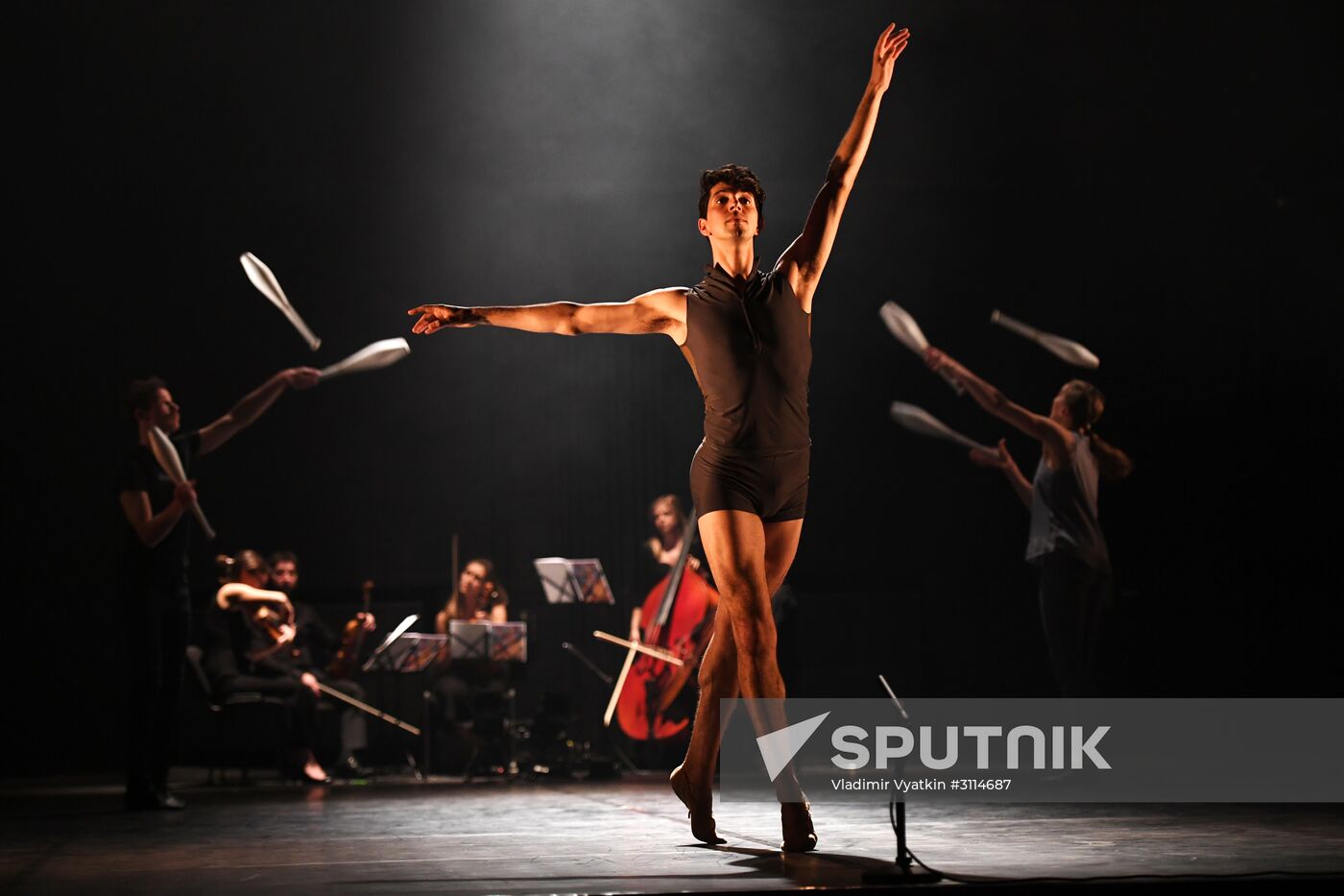 "4X4: Ephemeral Architecture" at Chekhov Theater Festival