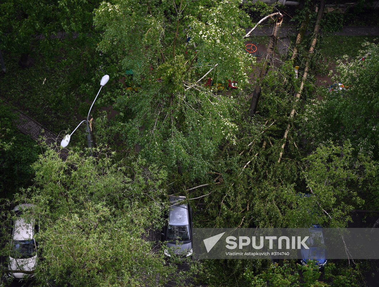Hurricane aftermath in Moscow