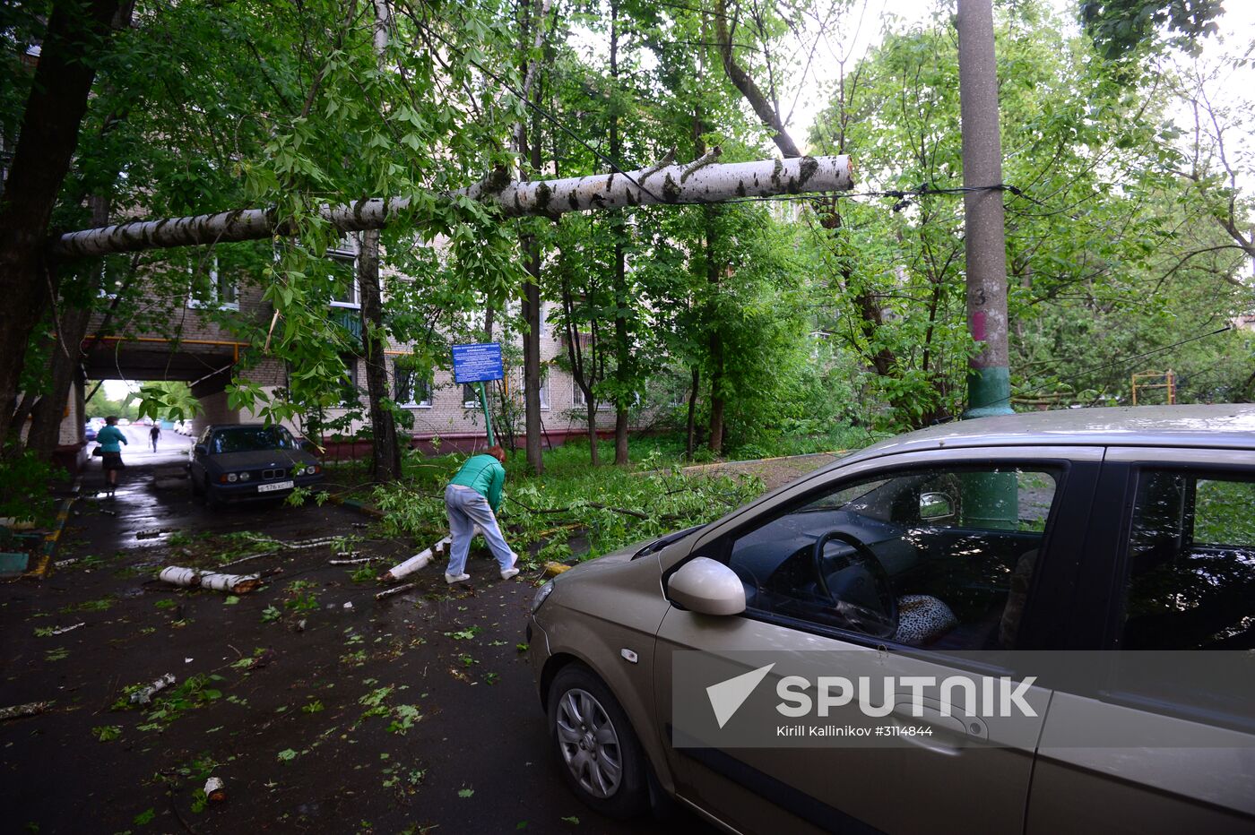 Hurricane aftermath in Moscow