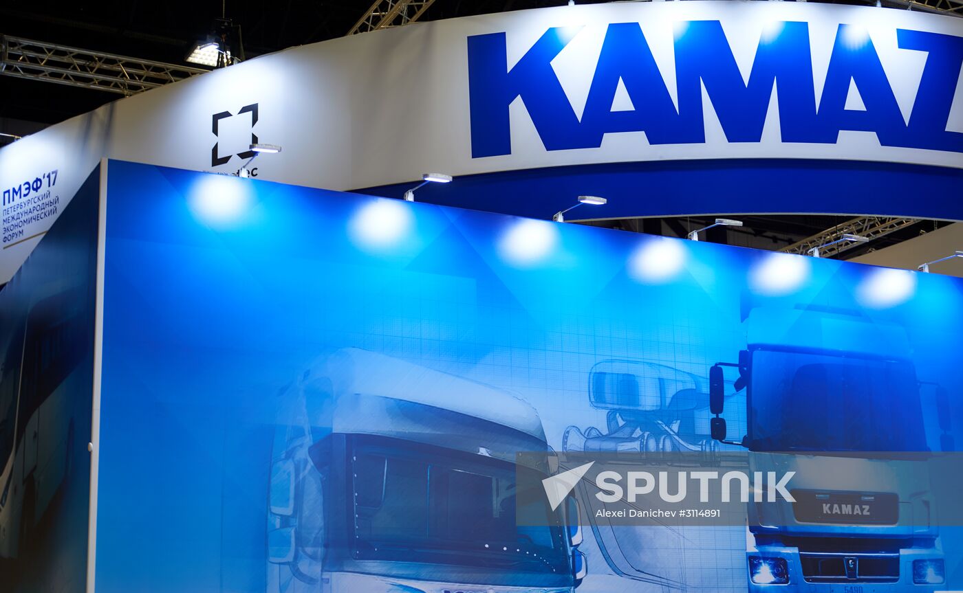 Preparations for St. Petersburg International Economic Forum opening