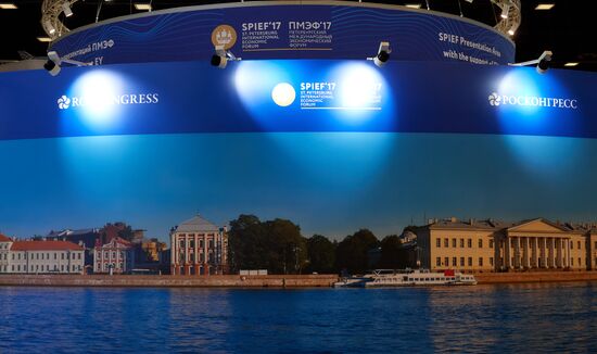Preparations for St. Petersburg International Economic Forum opening
